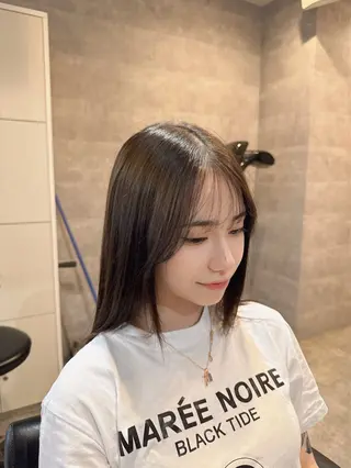 ミディアム BEL所属・三池 ブルノのヘアスタイル