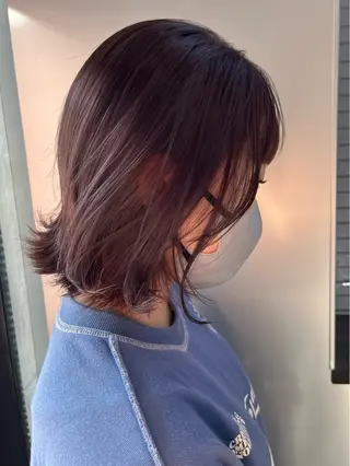 ショート カラー ダブルカラー／レイヤ ーカット𝓜𝓐𝓞のヘアスタイル