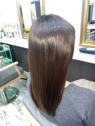 ロング 佐藤 亮のヘアスタイル