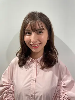 ミディアム パーマ コテ巻き風パーマ✨ 韓国ヘア🤎近下菜央のヘアスタイル