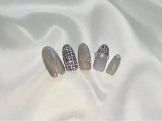 ネイル 秋山 香穂のネイルデザイン