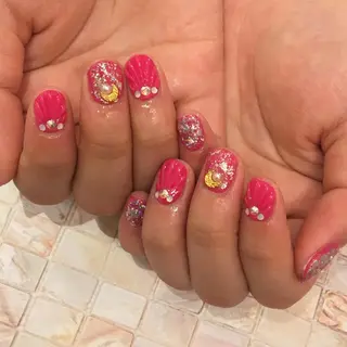 ネイル revia所属・ERI Nailistのネイルデザイン