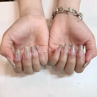 ネイル OfHAIR自由が丘WEST店所属・🪐ほそだ ひとみ🪐のマツエク・マツパデザイン