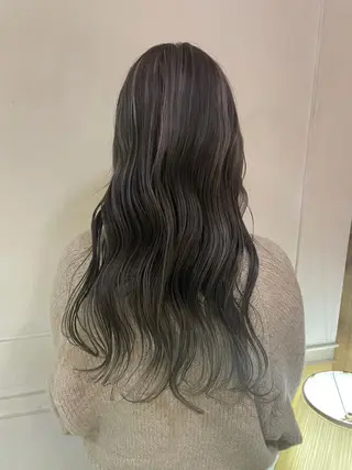 ロング カラー アオキ リノのヘアスタイル