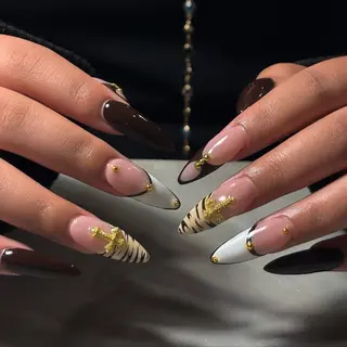 ネイル 個性派NANA ネイルのネイルデザイン