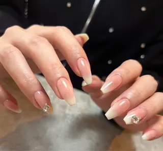 ネイル aimer所属・三味 夏生のネイルデザイン