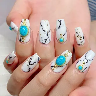 ネイル - Rolls Honey -のネイルデザイン