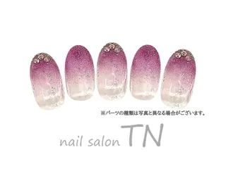 ミディアム 中島 実穂のネイルデザイン