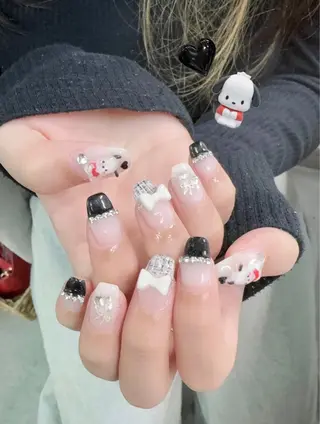 ネイル Nailsalon mui.所属・中家 亜紗子のネイルデザイン