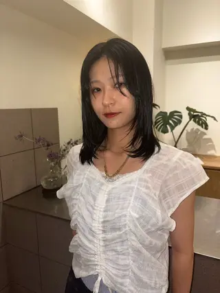 セミロング カラー natsuki /HUI 金山のヘアスタイル