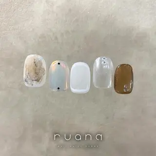 ネイル 中西 心純愛のネイルデザイン