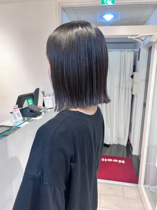 moeka 表参道のヘアスタイル