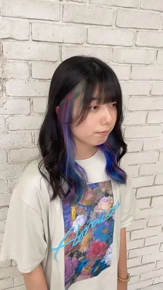 ミディアム L STUDIO心斎橋店所属・派手髪支持率No1 Eisukeのヘアスタイル