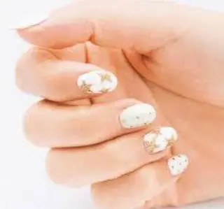 ネイル ゲン レイカのネイルデザイン