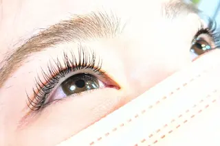 マツエク・マツパ LA PERLA 錦糸町徒歩1分のマツエク・マツパデザイン