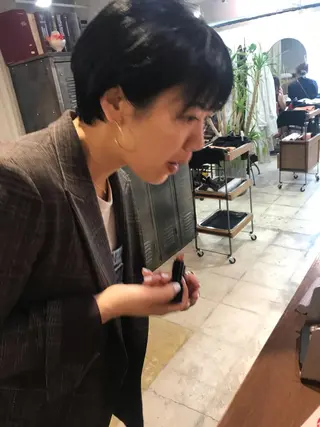 ショート さの あやねのヘアスタイル