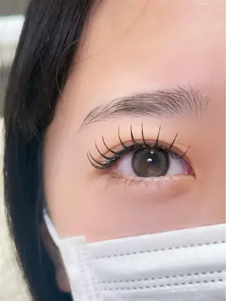 マツエク・マツパ SALON VILLAGE所属・梅津/cherien 渋谷・明治神宮前のマツエク・マツパデザイン