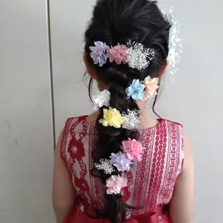 ヘアアレンジ キッズ ロング 大槻 百合子のヘアスタイル