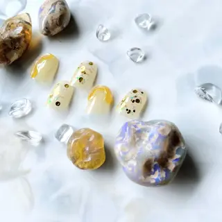 ネイル fruitful + YUKOのネイルデザイン