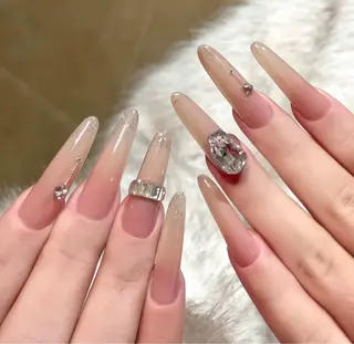 ネイル U.mi Nail Salonのネイルデザイン