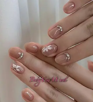 ネイル Oomiya 服部のネイルデザイン