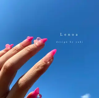 ネイル Lenoa Yukiのネイルデザイン