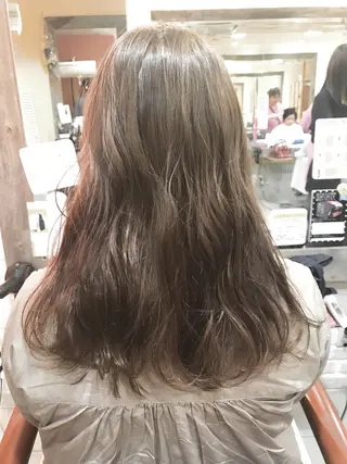 ミディアム カラー パーマ 増子 幹樹のヘアスタイル