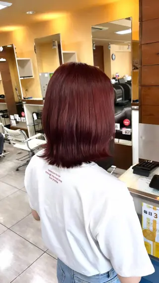 ミディアム カラー ヘアアレンジ インナー×縮毛矯正 ピンクカラー澤井里菜のヘアスタイル