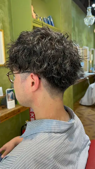 ショート パーマ メンズ 奥東巧真 /パーマスタイル✨のヘアスタイル