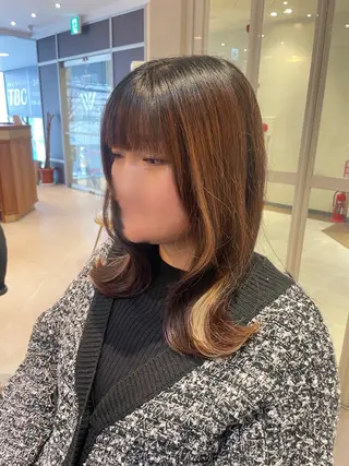 セミロング オリーブカラー🫒/ 透明感カラー/みゆのヘアスタイル