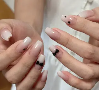 ネイル Pure&Rich Nailのネイルデザイン