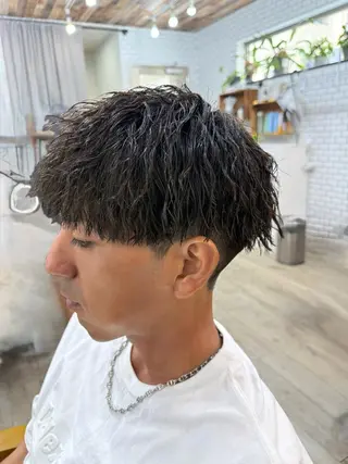 ショート パーマ メンズ 森田稔將 大分No. 1メンズ特化美容師のヘアスタイル