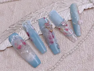 ネイル Kari ネイルサロンのネイルデザイン