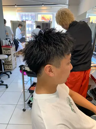 ショート 🔥メンズ特化🔥 佐藤桂崇のヘアスタイル