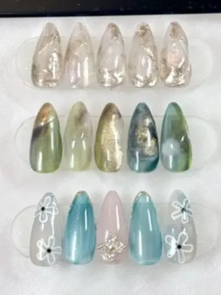 ネイル Nailsalon Charis.yuのネイルデザイン