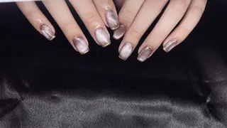 ネイル She_nail所属・ELSA_ Bellaのネイルデザイン