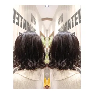 ミディアム Aguhair所属・土屋 ゆうこのヘアスタイル