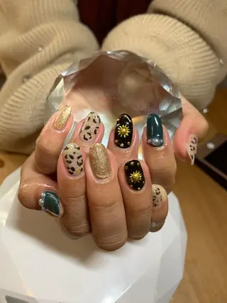 ネイル LAVISH nail salonのネイルデザイン