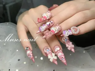 ネイル MUSES  NAIL  SALON所属・MUSES ネイルのネイルデザイン