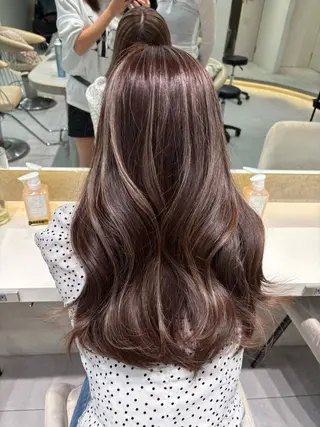 ロング カラー Lond Melia所属・あいり／艶髪 、透明感カラー🩶のヘアスタイル
