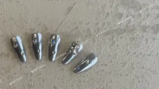 ネイル Kurehashi Yui🧸のネイルデザイン