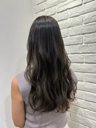 カラー merc.🕊大西‎ 香瑚のヘアスタイル