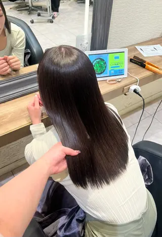 ロング ハイトーン／アレンジ 🩵NANAMIのヘアスタイル