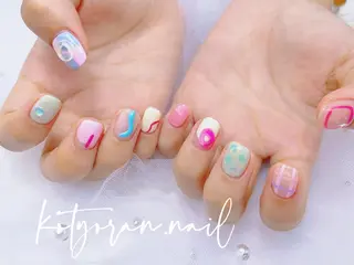 ネイル モナ& ミユのネイルデザイン