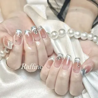 ネイル RAFFINE 月🦋🩵のネイルデザイン