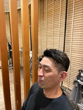 ショート メンズ 椿 大輔のヘアスタイル