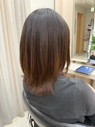 セミロング haru 髪質改善サロンのヘアスタイル