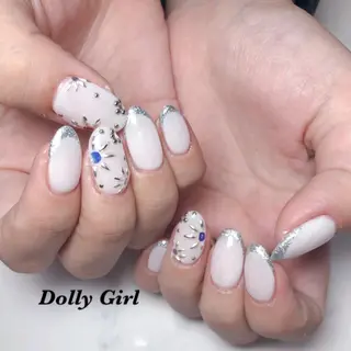 ネイル 個室ネイルサロンDolly  Girl〜ドーリーガール〜所属・DollyGirl KYOKOのネイルデザイン