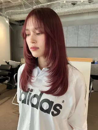 ミディアム カラー 桃果 momokaのヘアスタイル