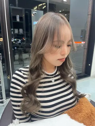 ロング ヘアーメイクWILL 西宮店所属・WILL西宮 藤原 佳奈/髪質改善/艶髪のヘアスタイル